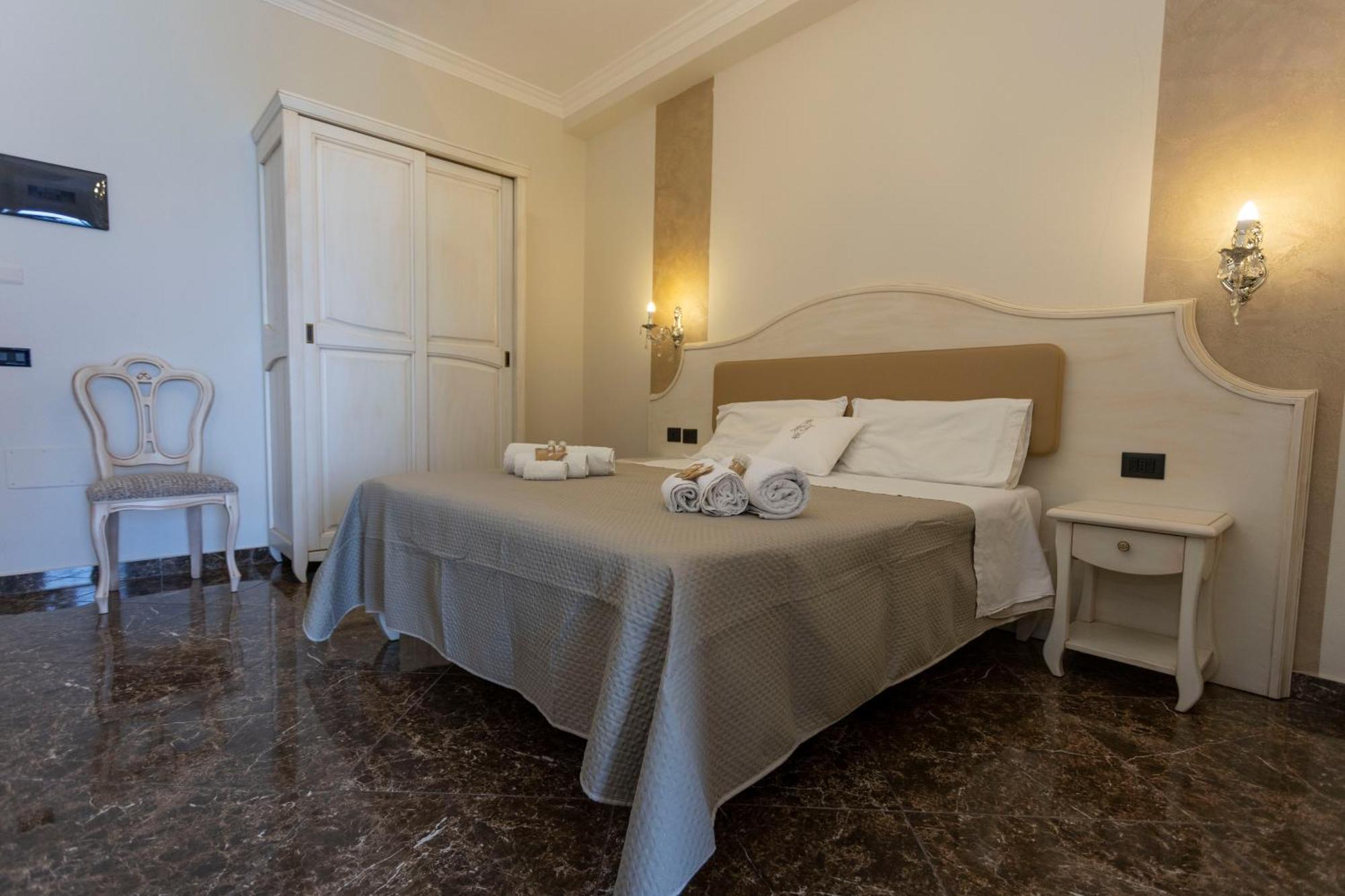 Hotel Terrazzo Sul Mare Тропея Экстерьер фото