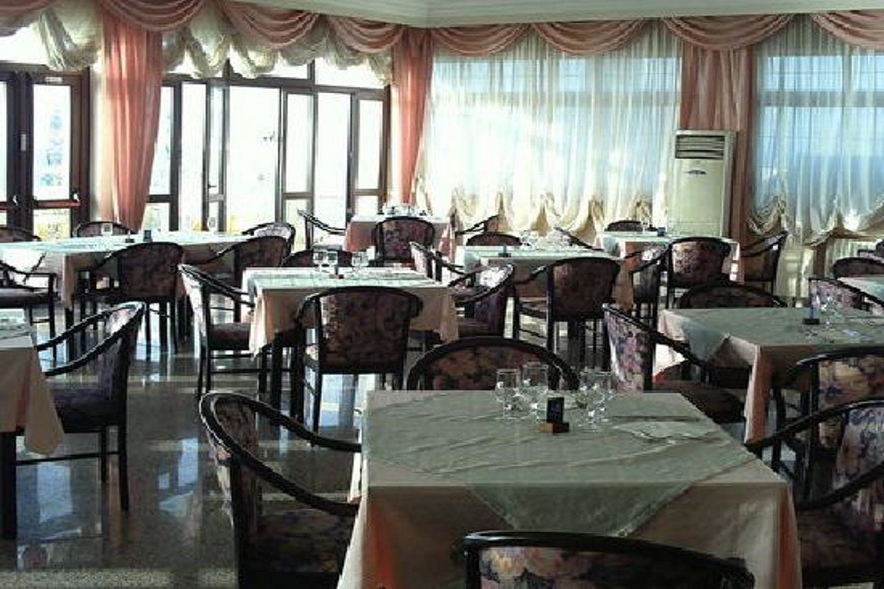 Hotel Terrazzo Sul Mare Тропея Экстерьер фото